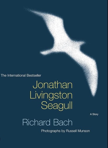 The International Bestseller
Jonathan
Livingston
Seagull
Richard Bach
Photographs by Russell Munson
A Story